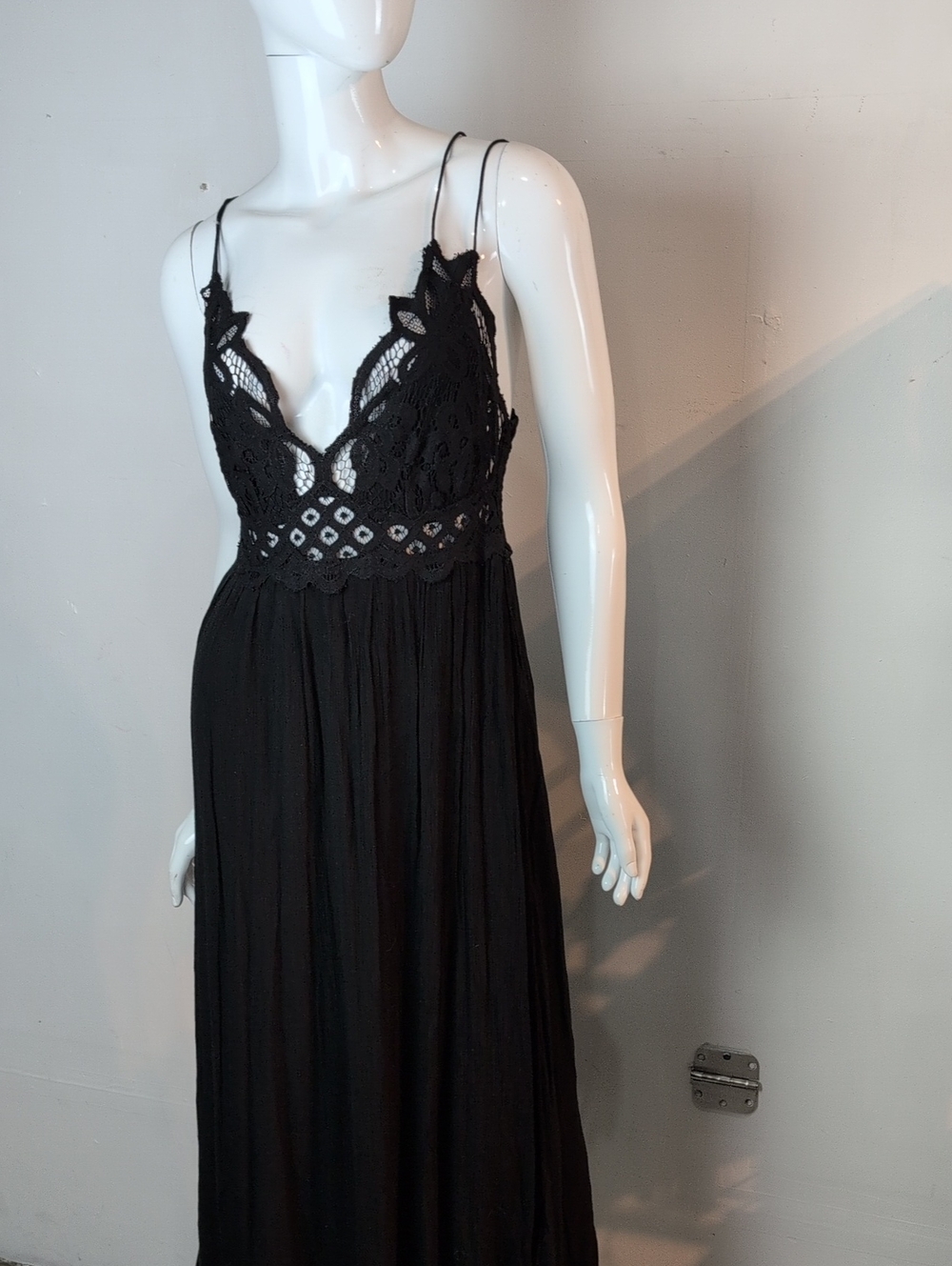 Woman's Free People Adella Lace-Trim Maxi Dress - Size Medium